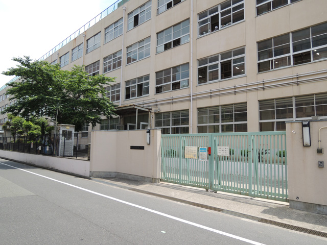東大阪市立西堤小学校