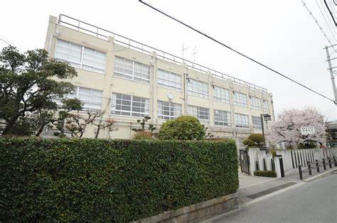 東大阪市立小阪小学校