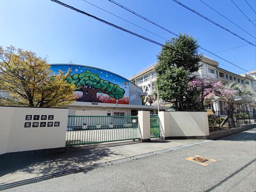 豊中市立克明小学校