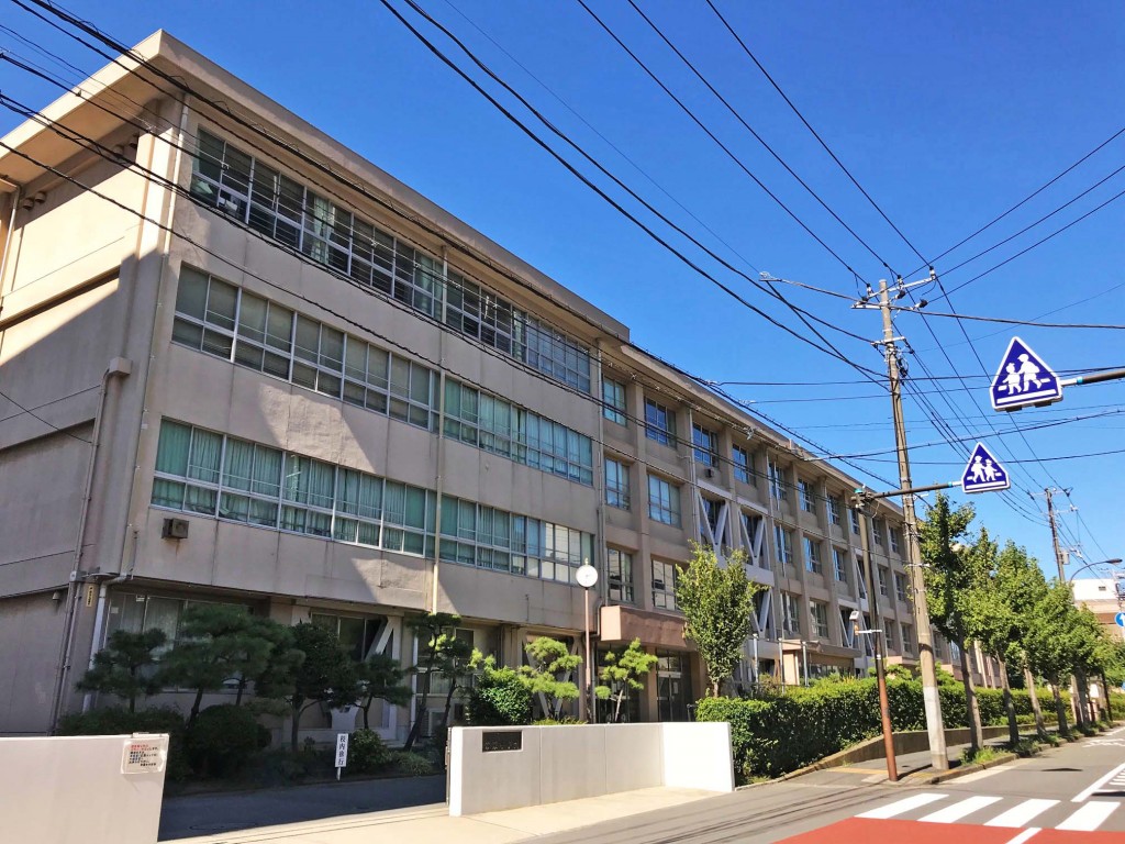 大阪市立諏訪小学校