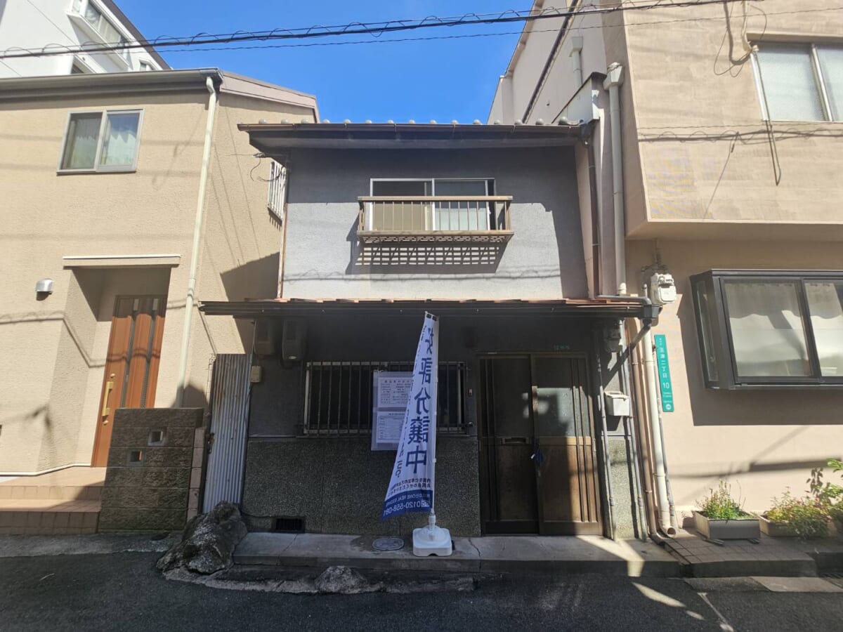 東成区玉津2丁目