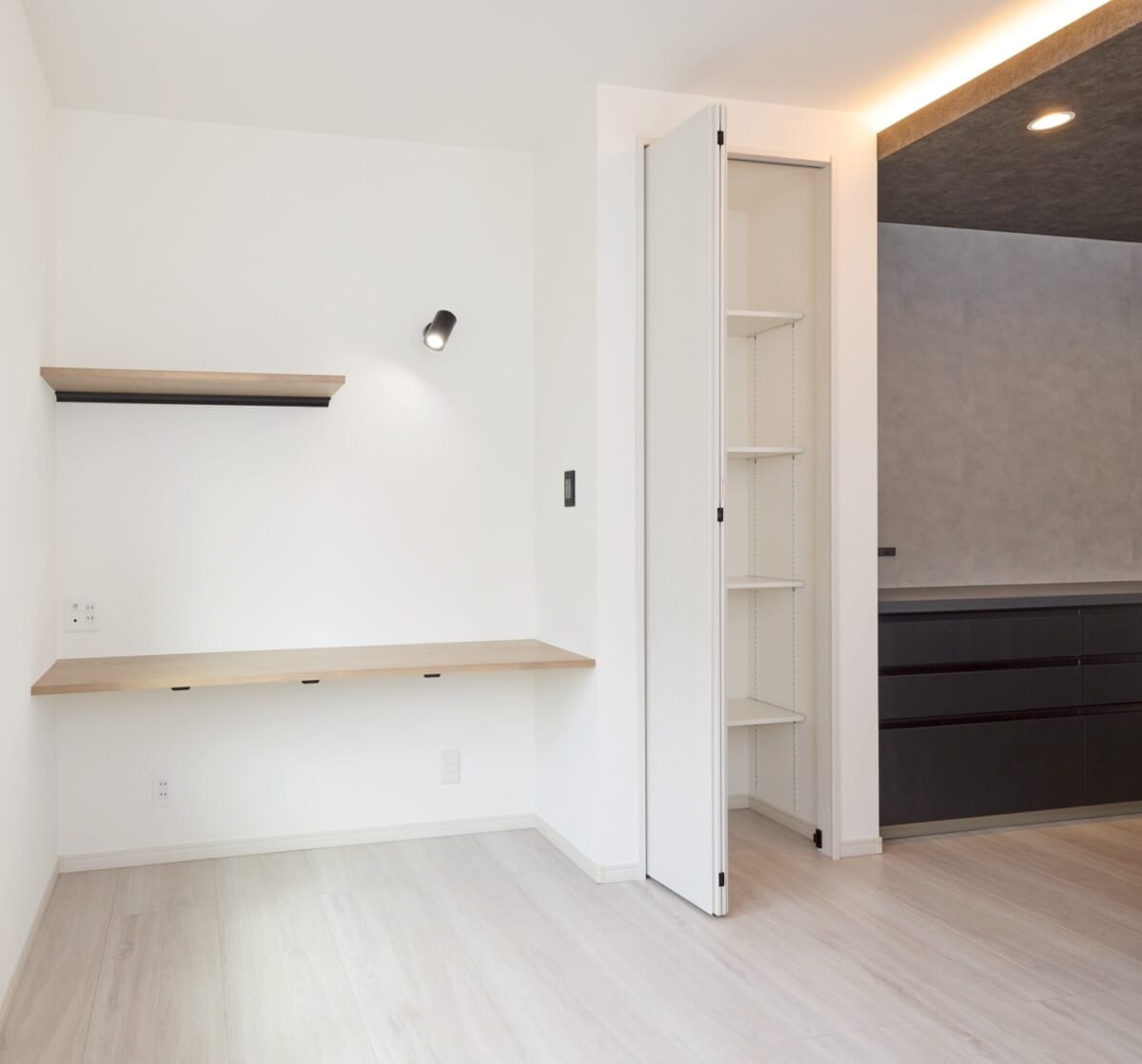 八尾市西山本町1丁目