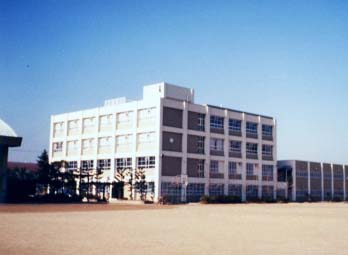 門真市立第三中学校