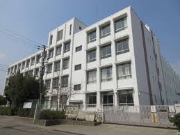伊丹市立鴻池小学校