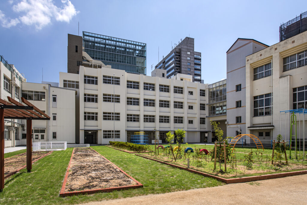大阪市立北中島小学校