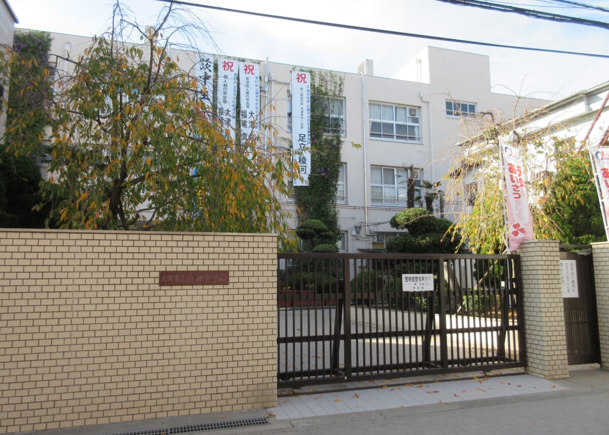 大阪市立茨田中学校